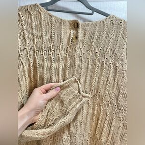 Nuggets Crew Neck Rare Retro 80-90’s Sweater Beige Sz M Cotton Blend